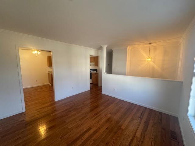 Building Photo - 1 Month Free ' Rent with Move in by Jan 1 2026 "Charming 4-Bed Home with Finished Basement & Glea...