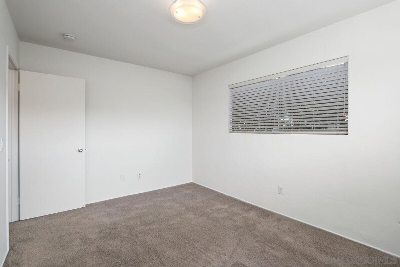 Building Photo - 5304 Monroe Ave