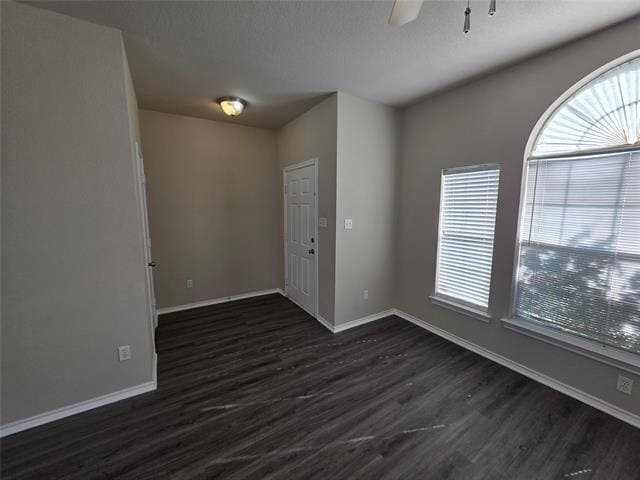 Building Photo - 8541 Rainy Lake Dr