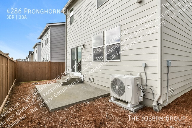 Building Photo - 4286 Pronghorn Pl