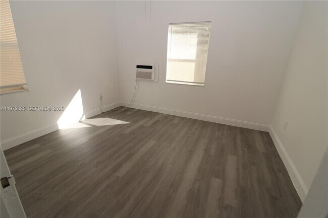 Building Photo - 835 83rd St