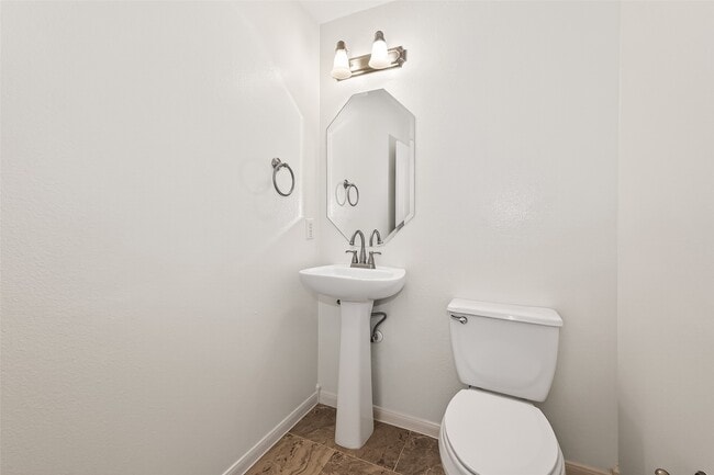 Building Photo - 17719 Brair Arbor