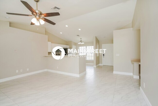 Building Photo - 3 Bedroom Pet-Friendly Home in Cape Coral, FL with Main Street Renewal