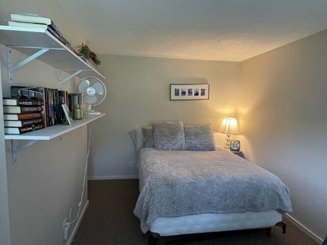 Building Photo - 1 N Peak Village