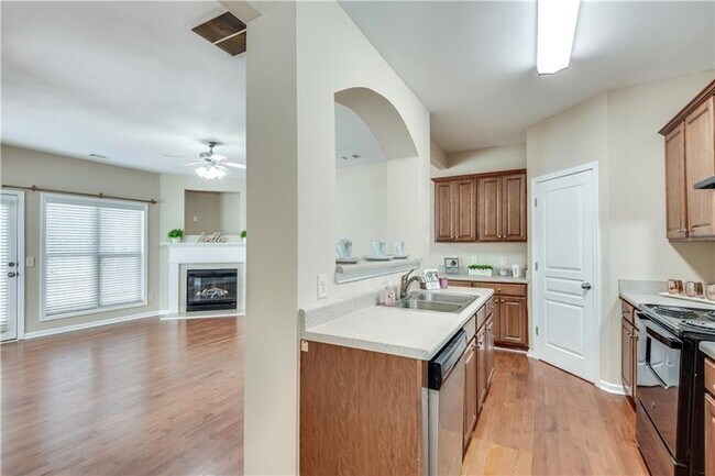 Building Photo - 2271 Oakland Downs Way