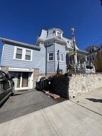 Building Photo - 28 Gould Ave