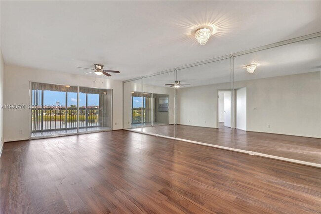 Building Photo - 13001 SW 11th Ct