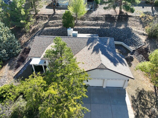 Building Photo - 4261 N Tonopah Dr