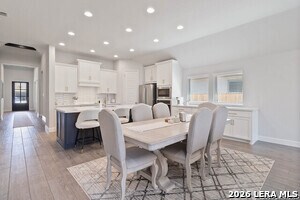 Building Photo - 149 Red Oak