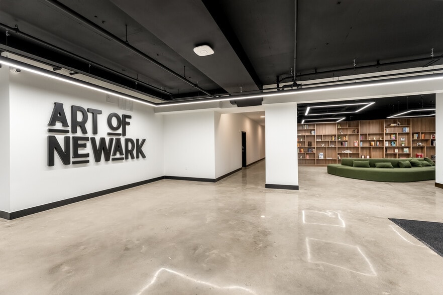 Building Photo - Art Of Newark