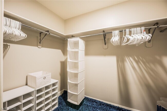 Building Photo - 150 S Las Vegas Blvd