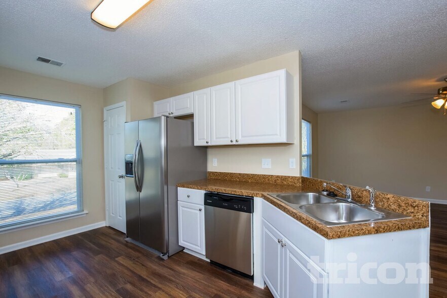 Building Photo - 113 Thornby Rd
