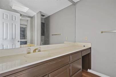 Building Photo - 804 Custer St