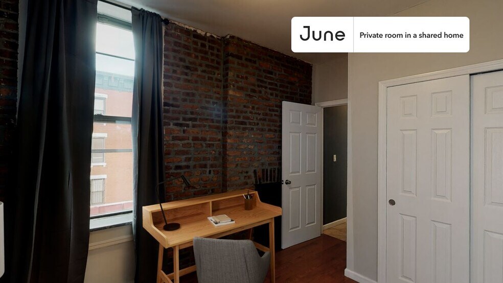 Building Photo - Room in Shared 2 bed/1 bath home