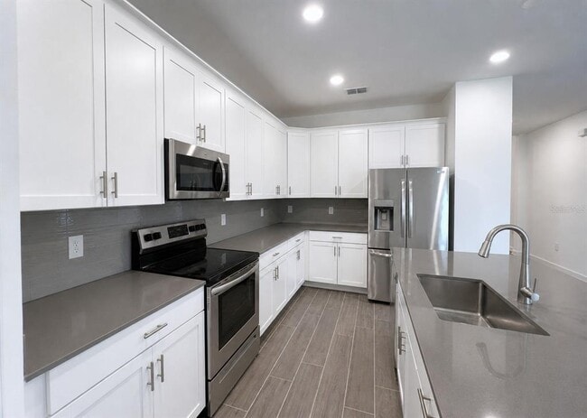Building Photo - 4744 Waltham Forest Dr