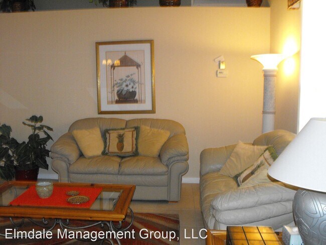 Building Photo - 2 br, 2 bath House - 2135 South Maiden Lane