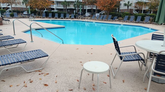 Building Photo - Furnished Two-Bedroom, Two-Bath Condo in N...