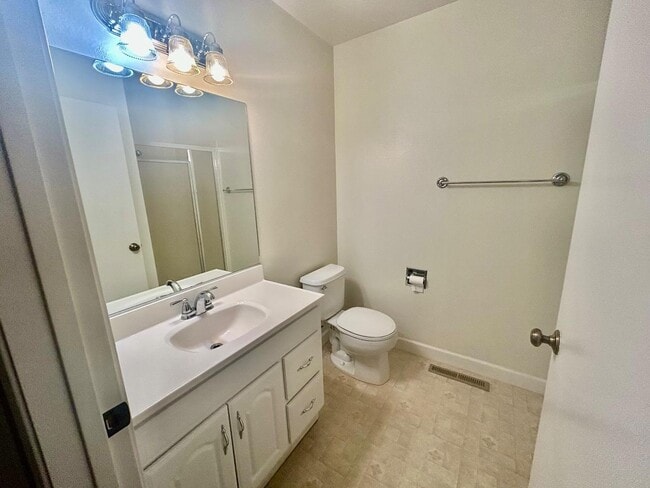 Building Photo - 5138 Cribari Pl