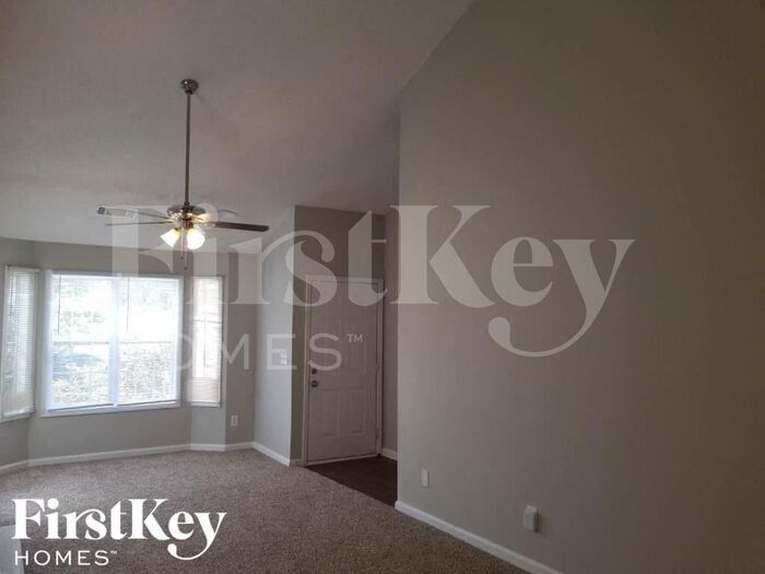Building Photo - 1305 St Isabella Ct
