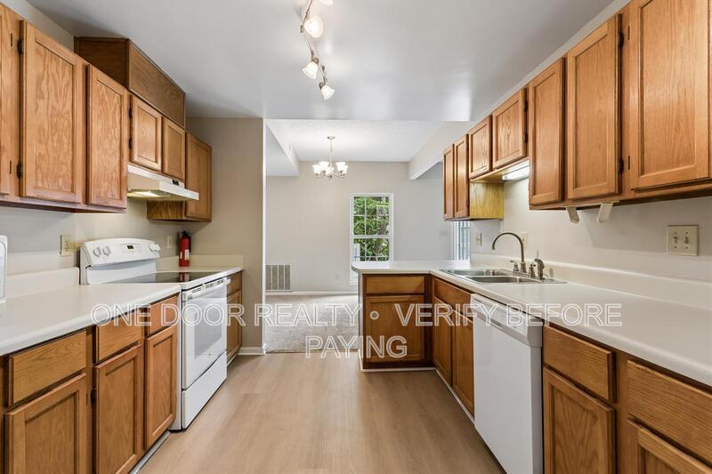 Building Photo - 5306 Aden Ct
