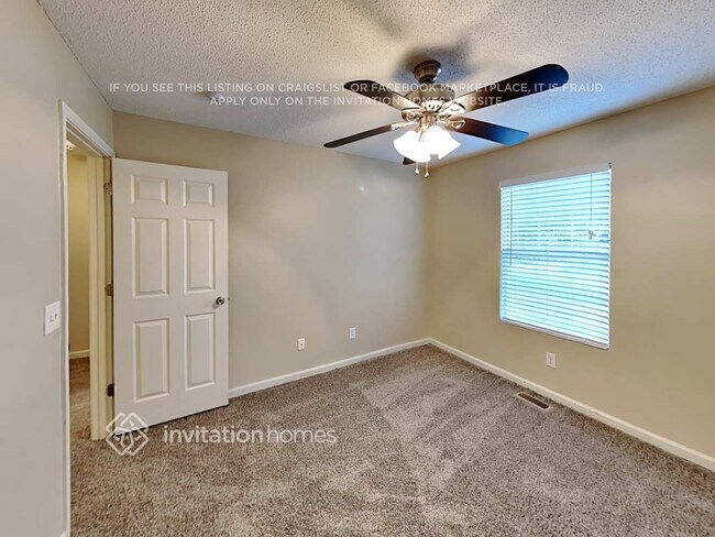 Building Photo - 28 Canefield Dr