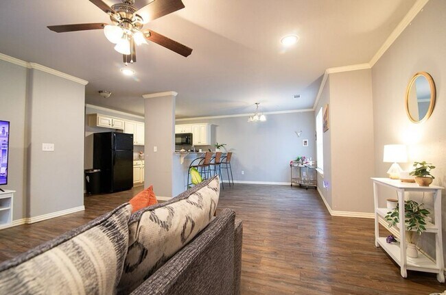 Building Photo - 4158 W Sardinia Way