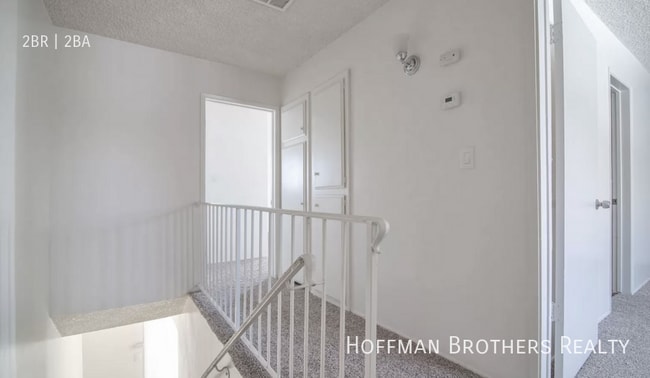 Building Photo - 3624 Dana St