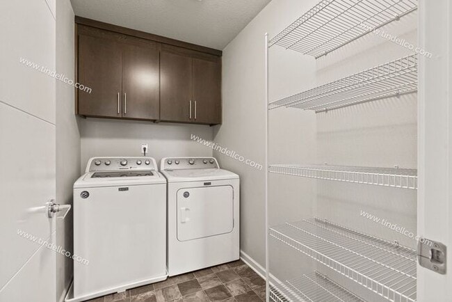 Building Photo - Sleek 3BR, 3.5BA Smart Home on Quiet Corner Lot – Don’t Miss This Happy Valley Gem!