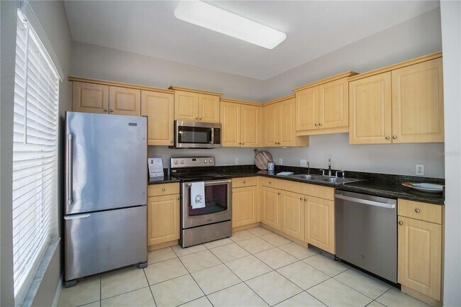 Building Photo - 7794 Plantation Cir