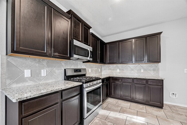 Building Photo - 1326 Seagler Pond Ln