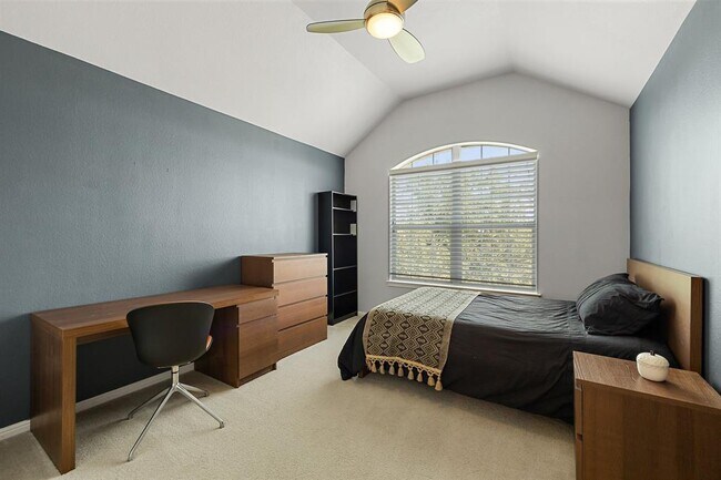 Building Photo - 2809 Rio Mesa Dr