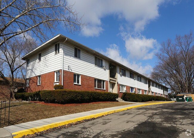Primary Photo - 58 Floral Ave