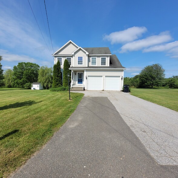 Building Photo - 96 Lasalle Dr