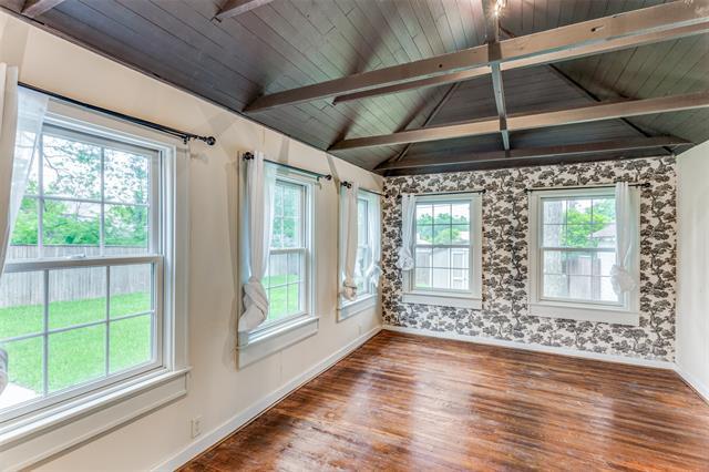 Building Photo - 4109 Pershing Ave