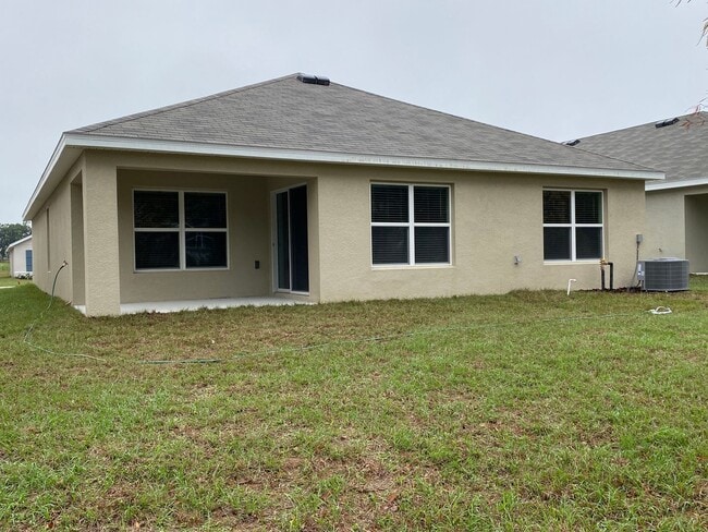 Building Photo - Desirable SE Ocala Neighborhood - Deer Path - 3/2/2 *Won't Last*