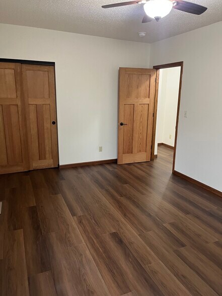 2 Upper level bedrooms - 401 9th St S