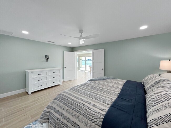 Building Photo - Luxury Waterfront Living in St. Pete Beach with Private Pool & Spa - 4 Bed | 3 Bath