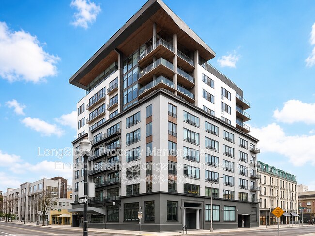 Building Photo - 300 NW 8th Ave