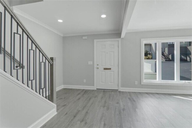 Building Photo - 49 Ivy Gates NE