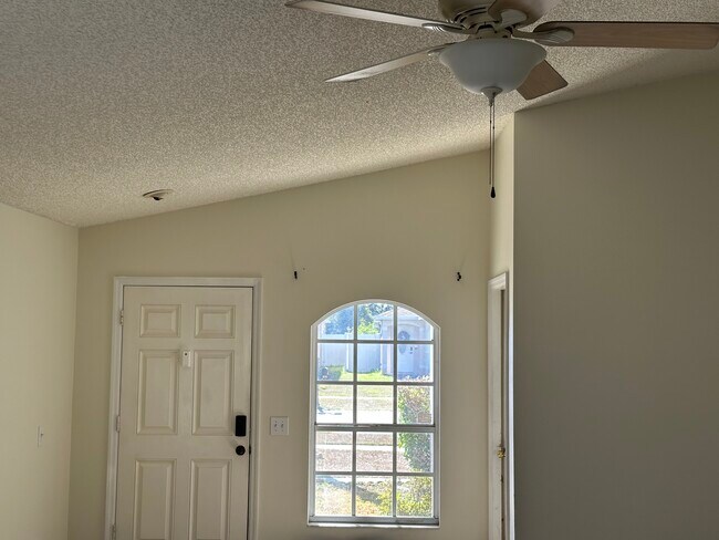 Primary Photo - 6142 Lanshire Dr