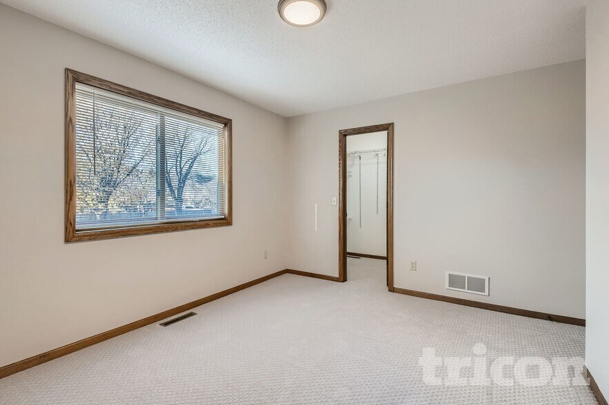 Building Photo - 1409 146th Ave NW