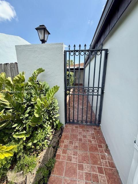 Building Photo - 11570 SW 83rd Terrace