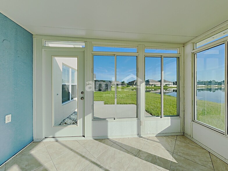 Building Photo - 11642 Tropical Isle Ln