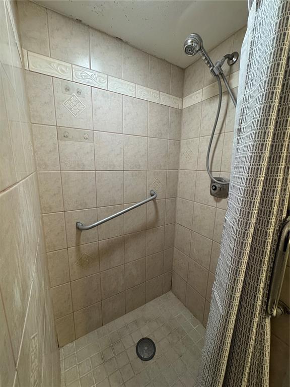 Building Photo - 109 Pine Ct