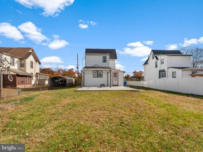 Building Photo - 860 Pennsylvania Ave