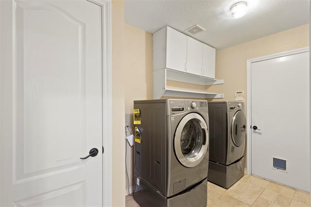 Building Photo - 3817 Peppertree Dr