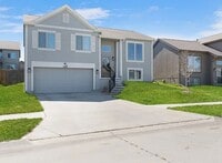 Building Photo - 7752 N 88th Ave