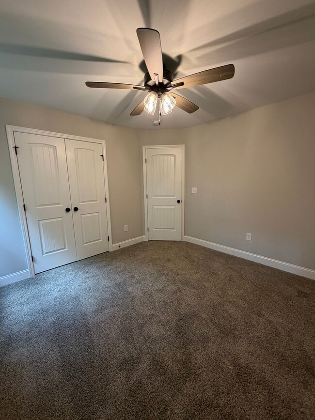Building Photo - 1713 Golf Club Ln NW