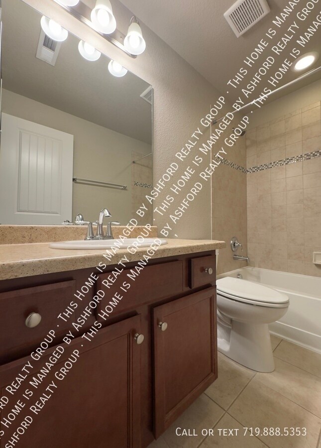 Building Photo - 7772 Wagonwood Pl