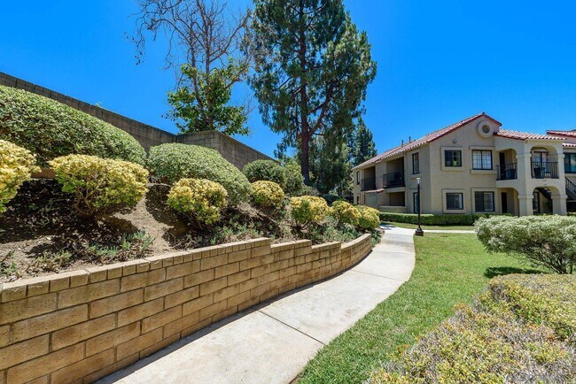 Building Photo - 13294 Wimberly Square